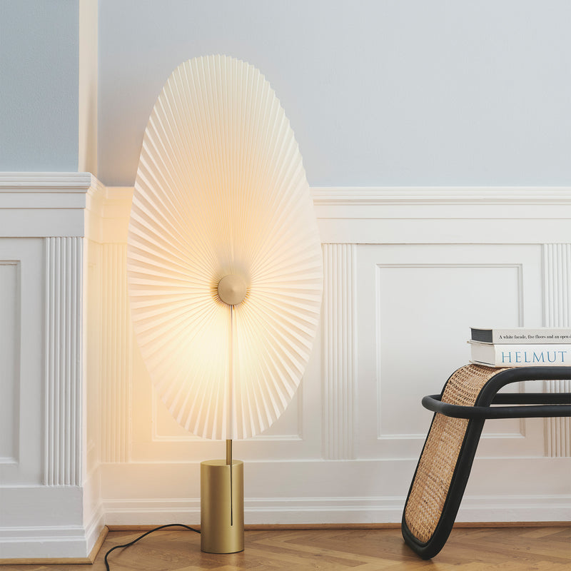 LIRIS Floor Lamp