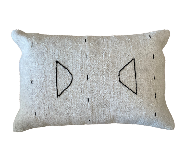 Hemp Pillow 23" x 16" - Triangle